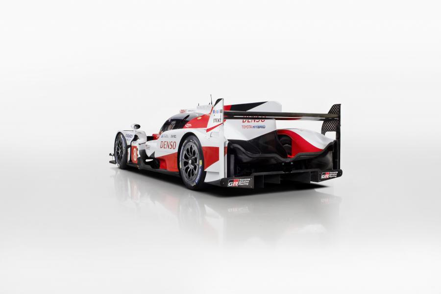  Toyota TS050 Hybrid 2017 года  (фото 6 из 33)